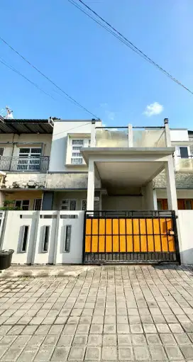 Rumah minimalis 2 lantai full furnished Perumahan one gate sistem