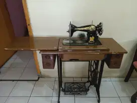Mesin Jahit Butterfly