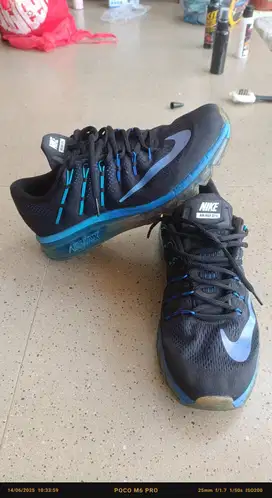 Dijual Sepatu Running Nike Original Size 42 insole 26,5 ,