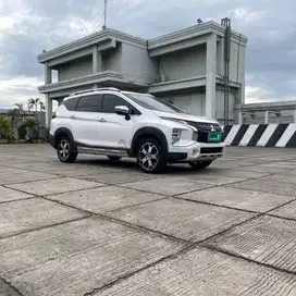 Mitsubishi Xpander Cross 1.5 Putih Facelift 2021, Pemakaian 2022
