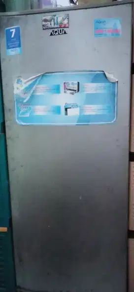 Kulkas AQUA 1 pintu