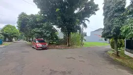 Dijual Kavling Hoek Kencana Loka BSD Hadap Barat Laut