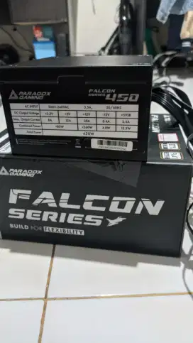 PSU Paradox Gaming Falcon Series 450W 80+