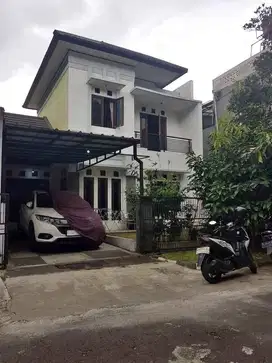 Rumah 2 Lantai Siap Huni Di Komplek Buahbatu Regency