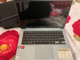 Asus VivoBook Go 14 Inch Ryzen 5 7520U/8GB/512GB NEGO