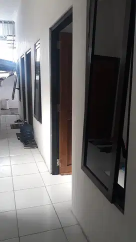 KOST PUTRI NGAGEL TIRTO SURABAYA