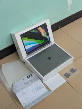 Macbook Pro M2 8/256gb Fullset