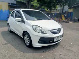 Promo DP Ringan Honda Brio E CBU 2013