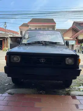 Toyota Kijang Pick Up KF52 (1996)