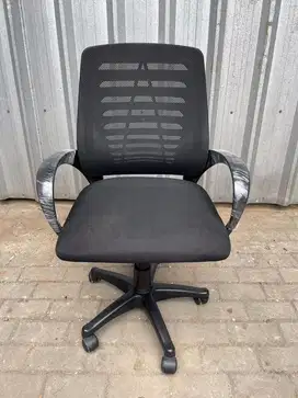 kursi kantor jaring