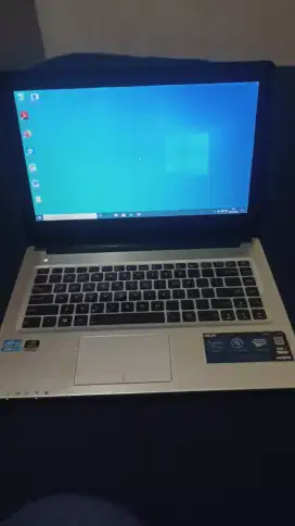 Asus A46C ultra slim core i3 3217U