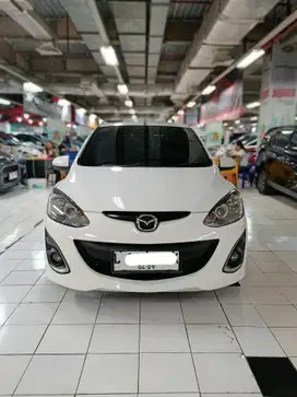 Mazda 2 RZ Matic 2013