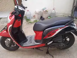 HONDA SCOOPY CBS. ISS 2019 PAJAK HIDUP