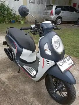 KM 2000 HONDA SCOOPY SPORTY 2024 LIKE NEW