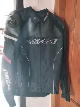 Jaket motor dainese