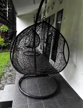 DIJUAL AYUNAN ROTAN BESAR LIKE NEW