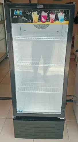 Di jual showcase mulus 3 bulan pakai..RSA