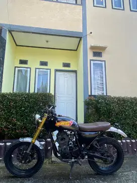 Motor custom scorpio