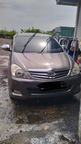 Di jual mobil pemakaian pribadi