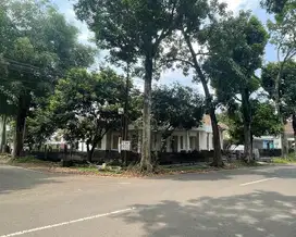 Jual Rmh Heritage Pusat Kota Daerah Riau Jln Utama Hoek cocok u/ Usaha