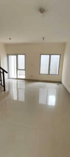 Disewakan Rumah di cluster bohemia Gading serpong