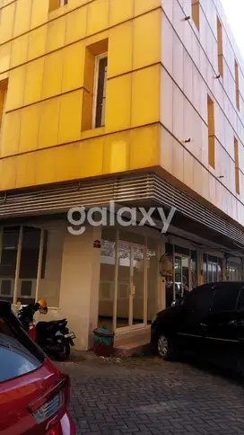 Ruko Este Square MERR, jln. Ir. H Soekarno Dekat Galaxy Mall