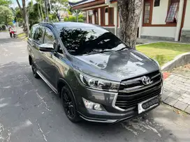 KM 20 RIBU | KIJANG INNOVA VENTURER DIESEL MATIC 2018 ANTIK