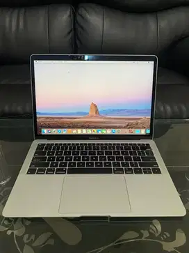 MacBook Air 2019 Intel Core i5 RAM 16GB / SSD 256GB