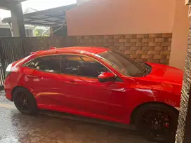 Honda Civic Hatcback 1.5 E