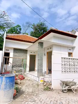 RUMAH BARU TAHAP FINISHING TIMUR JERUKSING