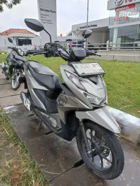 Honda Beat Street 2023 gress