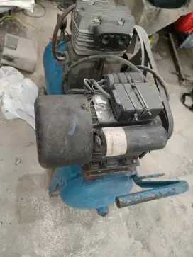 Kompresor Cat Mobil atau Motor