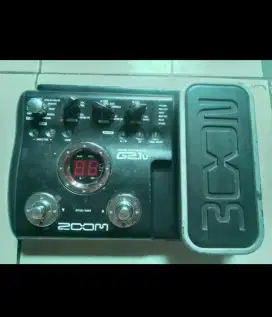 Efek Gitar merk ZOOM G2 1U
