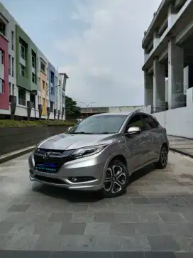 [TDP 10 juta] Honda HRV Prestige AT Th 2016