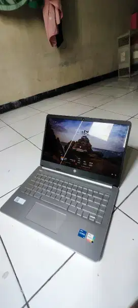 Laptop HP 14S-Dq4