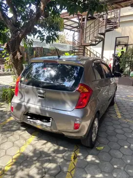 Oper Kredit Kia Picanto SE 1.2 Manual 2012 Pajak Panjang