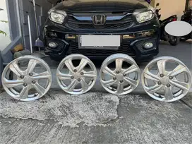 Velg racing honda brio bawaan pabrik