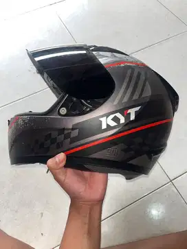 Helm motor kyt r10