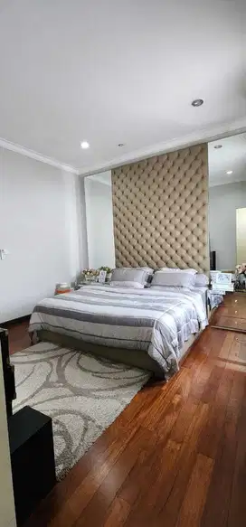 Rumah Mewah Pondok Hijau Golf Gading Serpong