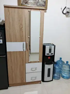 Dijual Lemari Pakaian Kondisi 90%(Bagus)