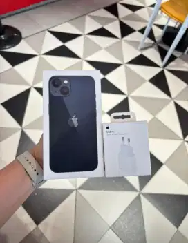 iPhone 13 128GB free Adaptor Ori Apple