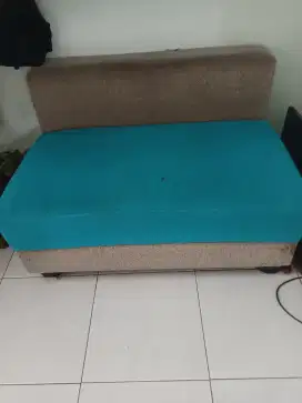 Sofa biru ukuran 1m