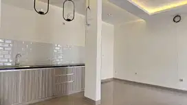 Rumah Tahap 1 PIK 2 6x10 2KT Semi Furnish Sudah Renov Lebih Lega
