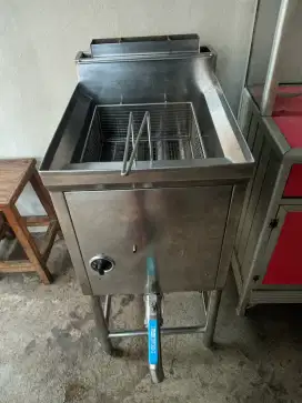Kompor chicken deep freyer