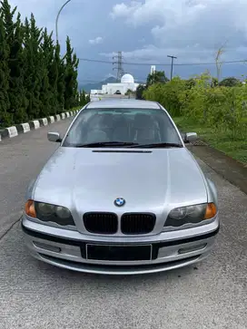 BMW E46 Pre-Facelift M43 Tahun 2000