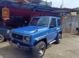 Istimewa ! Daihatsu Feroza 1.6 Bensin 4x2 Warna Biru Muda Tahun 1994