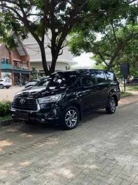 Kijang inova type G th.2022 Bensin AT