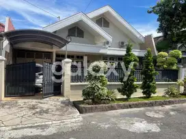Rumah siap huni surabaya timur lokasi strategis