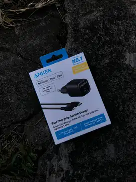 ANKER Zolo Charger Set 20W with Type-C to Lightning Cable 3ft - B2699