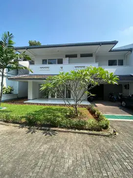 For Rent a Beautiful Compound in Kemang Jakarta Selatan